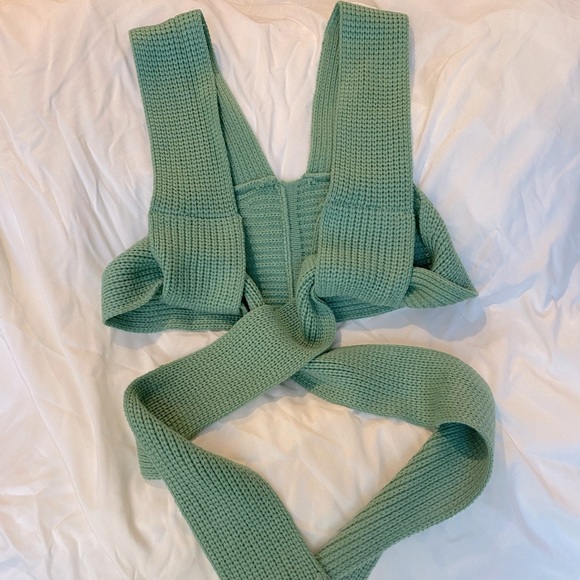 Crochet bandage wrap top. Tie multiple ways - Picture 1 of 3